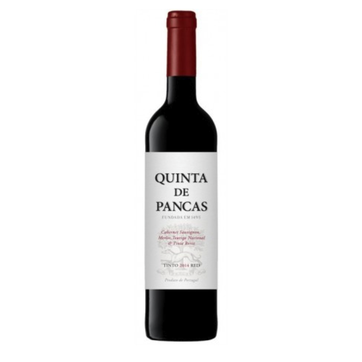 Red wine bottle with 'Quinta de Pancas' label on a white background